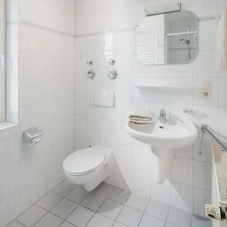 Haus Sanderling Kleeblatt * 유이스트